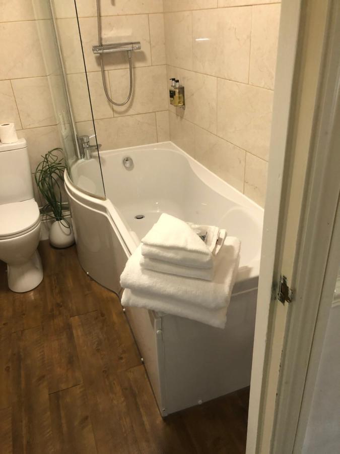 Melton Guest House York Buitenkant foto